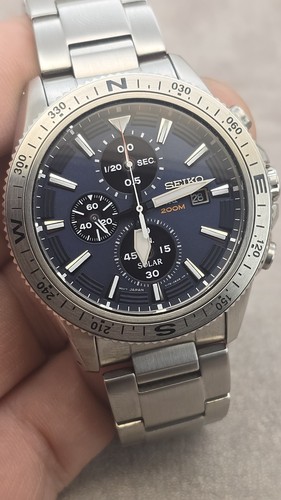 Seiko prospex ssc703p1 solar - seiko,