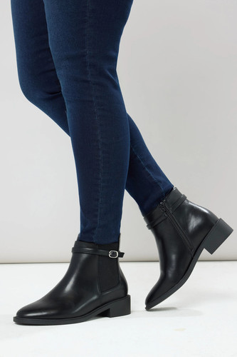 Yours curve women faux - yours,