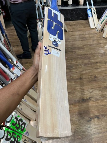 Magnum icon cricket - sf, bat