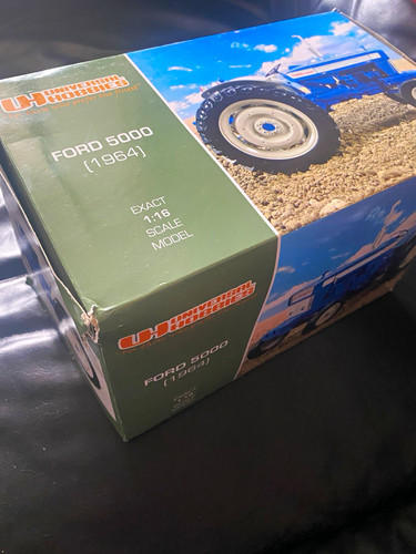 Universal hobbies ford 5000 - universal,