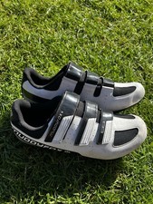 Muddy fox cycling - muddy,