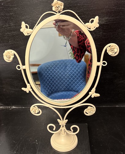 Elegant vintage dressing table - dressing,