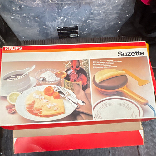 Vintage 1970s suzette - vintage,