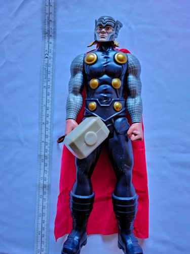 Thor action figure - thor,