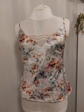 Secret Possessions Size 14 Floral Cami Top. Adjustable Straps.