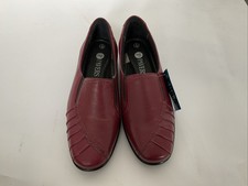 Ladies Pavers Shoes Size5 Burgundy New