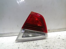 6937460 RIGHT TAILGATE LIGHT /