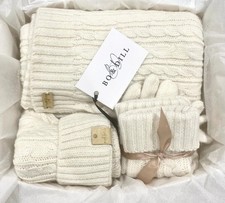 Wool Hat, Gloves and Scarf Gift set women Cream