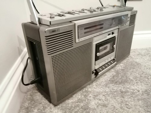 Sony cfs boombox 1970 - sony,