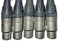 5x 3pin NEUTRIK XLR female
