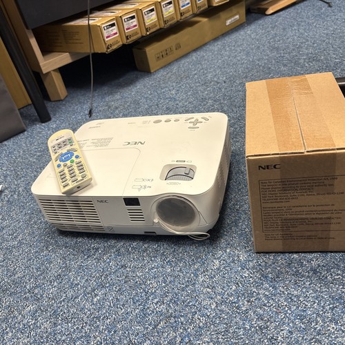 Nec v260 2600ansi - np-v260, lumens