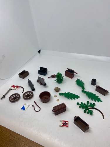 Lego vintage pirate set - lego,