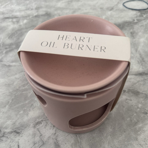 Pink ceramic heart oil burner - pink,