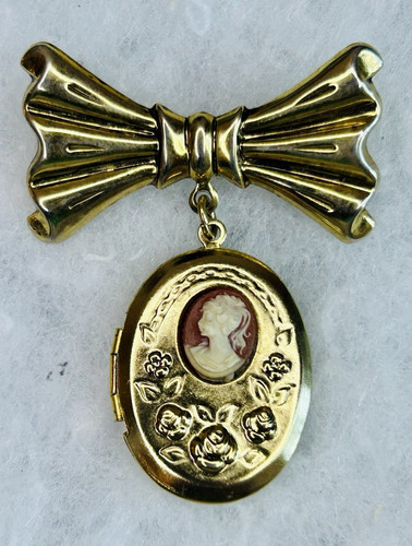Vintage gold tone bow - bow, cameo