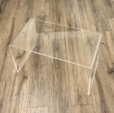 Acrylic Table - 12mm Clear