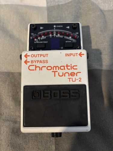 Boss chromatic guitar - tu-2,