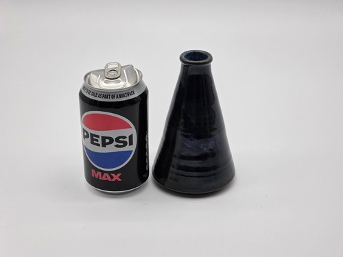 Blue glazed conical stoneware - blue,