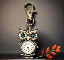 Vintage Owl Keychain Pocket Watch – Quartz Mini Clock Pendant with Blue Crystals