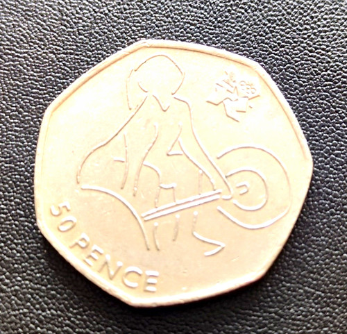 2011 50p coin elizabeth ii - 2011,