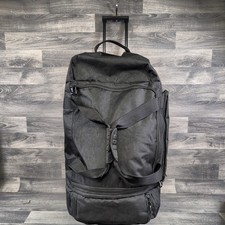 It Luggage Wheeled Soft Holdall Bag Black Extra Large 73cm x 37cm Pull Along 