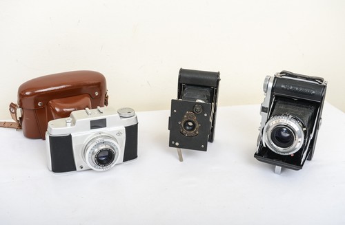 Vintage cameras vest - 3,
