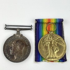 Genuine ww1 medal pair - war, &