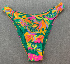 Wild Fable Green  Floral