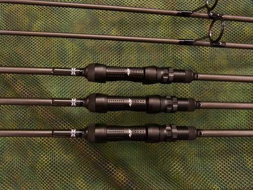 New arrowcast all black - "new",