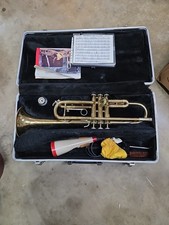BACH USA TR300 STUDENT TRUMPET