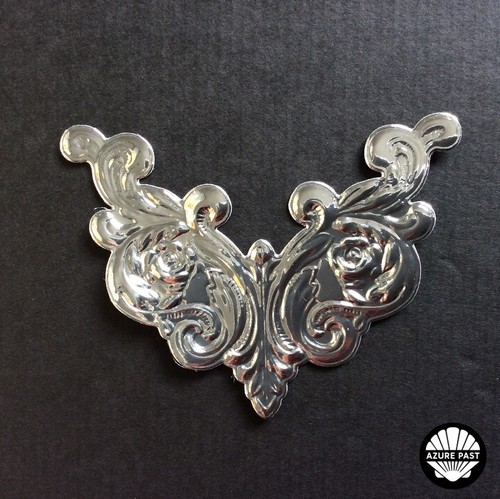 Die cuts embellishments - 10,