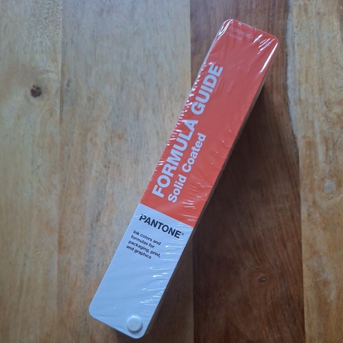 Pantone formula guide solid - pantone,