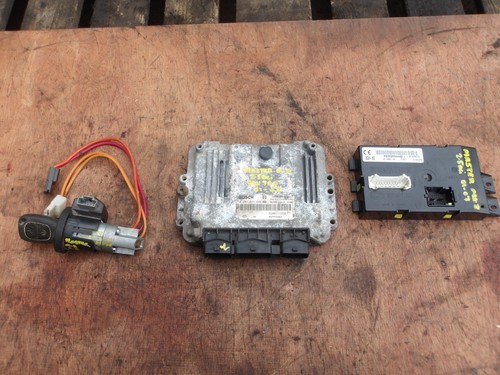 Renault master ecu set 5 - ecu, 2.5