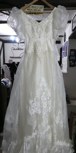 Stunning vintage wedding - , dress
