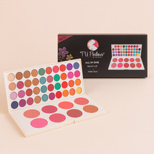 TV Parlour All-in-One Makeup Kit – Compact, Portable & Stylish Beauty Gift Set