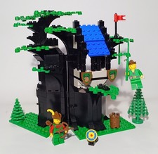 Vintage Lego Castle 6054 Forestmen's Hideout (See Description)