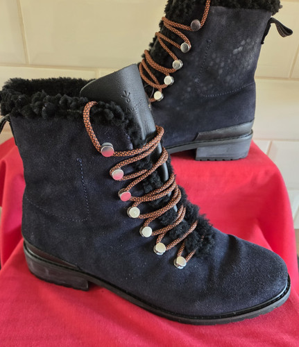 Womens blue fur - fur, emu