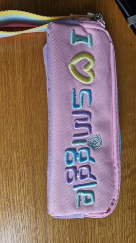 Smiggle pencil case love - smiggle,