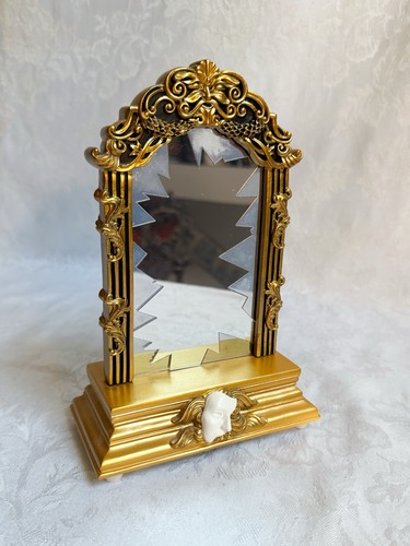 Rare vintage music box - rare, phantom