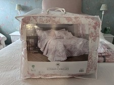 Toile De Jouy Pink Bedspread