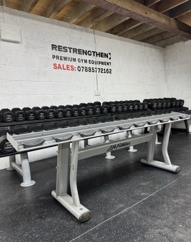 Life fitness signaure - life,