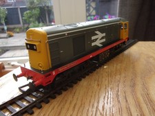 BACHMANN CLASS 20 21 PIN DCC READY 32/030 20132  00 GAUGE "BARROW HILL DEPOT.