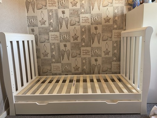 Toddler bed with - bed,