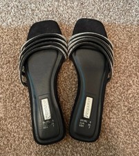 Women's Primark black Flat