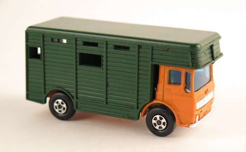Matchbox series horse - series,