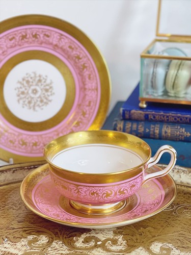 Royal chelsea vintage teacup - royal,