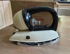 Vintage Tilley DN 250 paraffin iron, original box, filling bottle 1940s