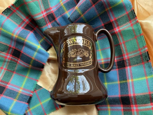 Vintage bowmore wade - wade, jug