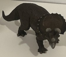 Papo Triceratops Dinosaur Figure 2006 