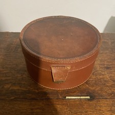 Vintage Leather Collar Box C