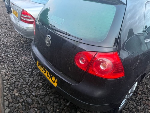 2004 2009 volkswagen golf rear - 2004-2009,